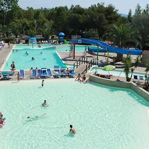 Village Baia Del Marinaio Vakantiepark