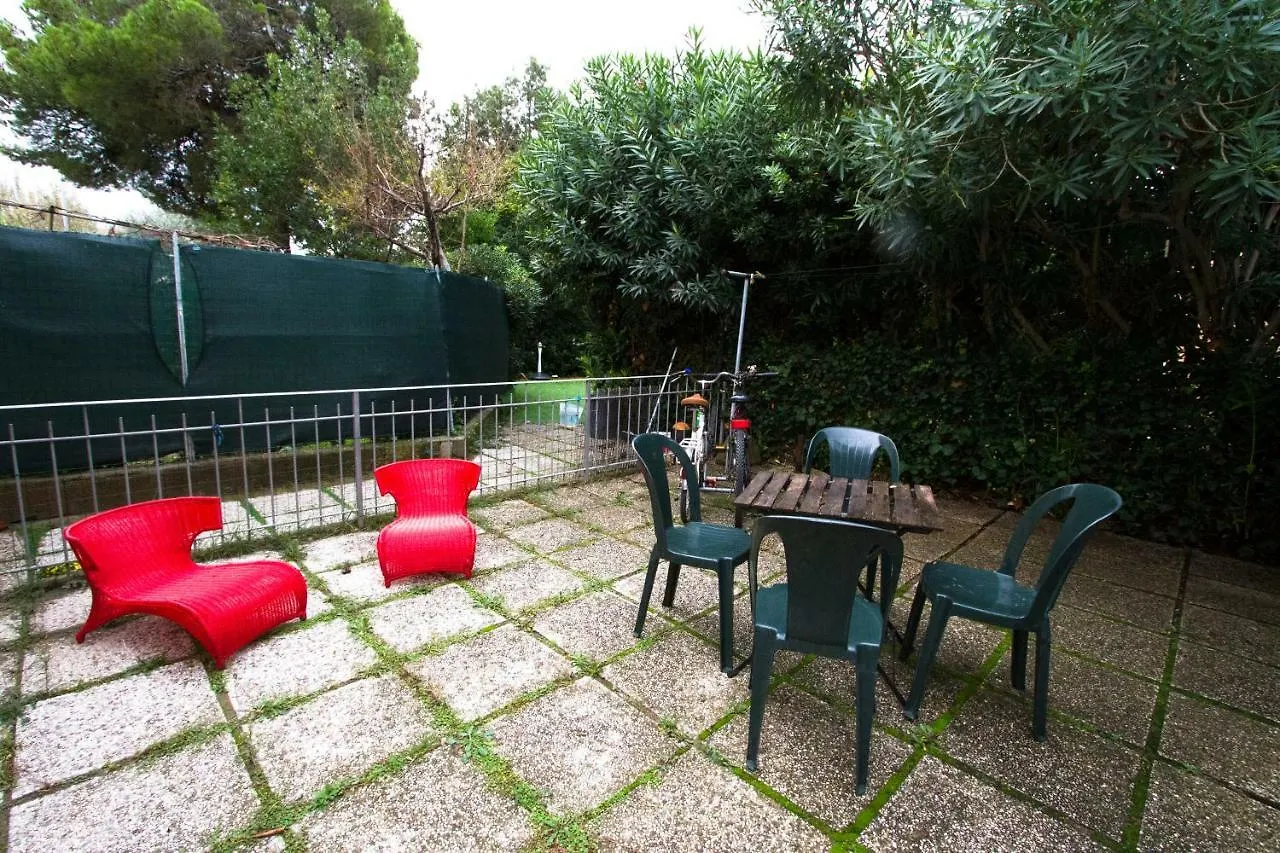 Casa Sul Mare Vada Apartment